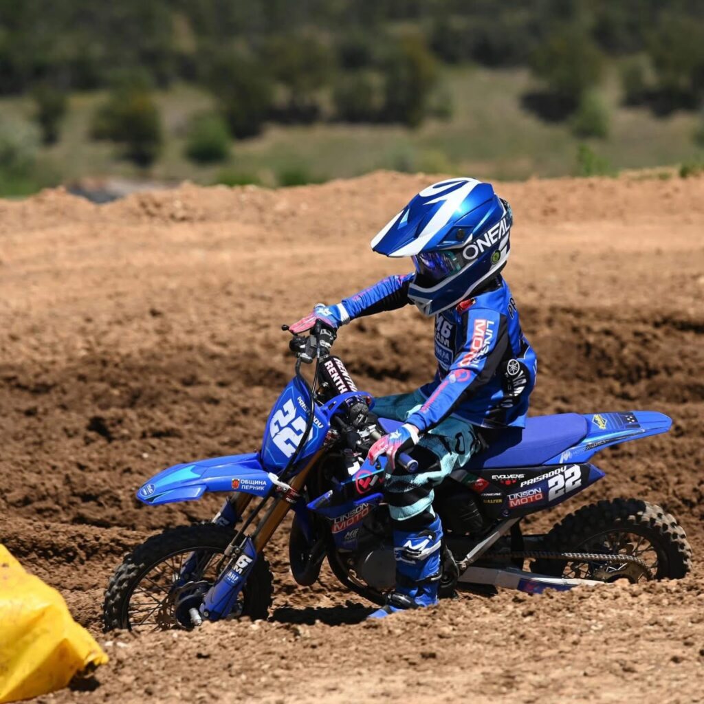 Radi (#22) on his Yamaha YZ65 at Blagoevgrad, 2026
