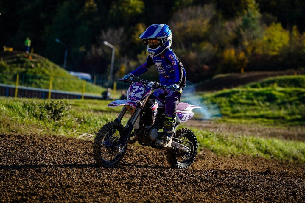 Radi (#22) on track at Sevlievo, 2025